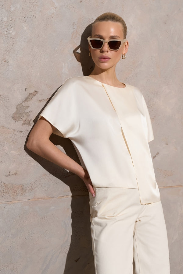 Asymmetrische Bluse, Creme