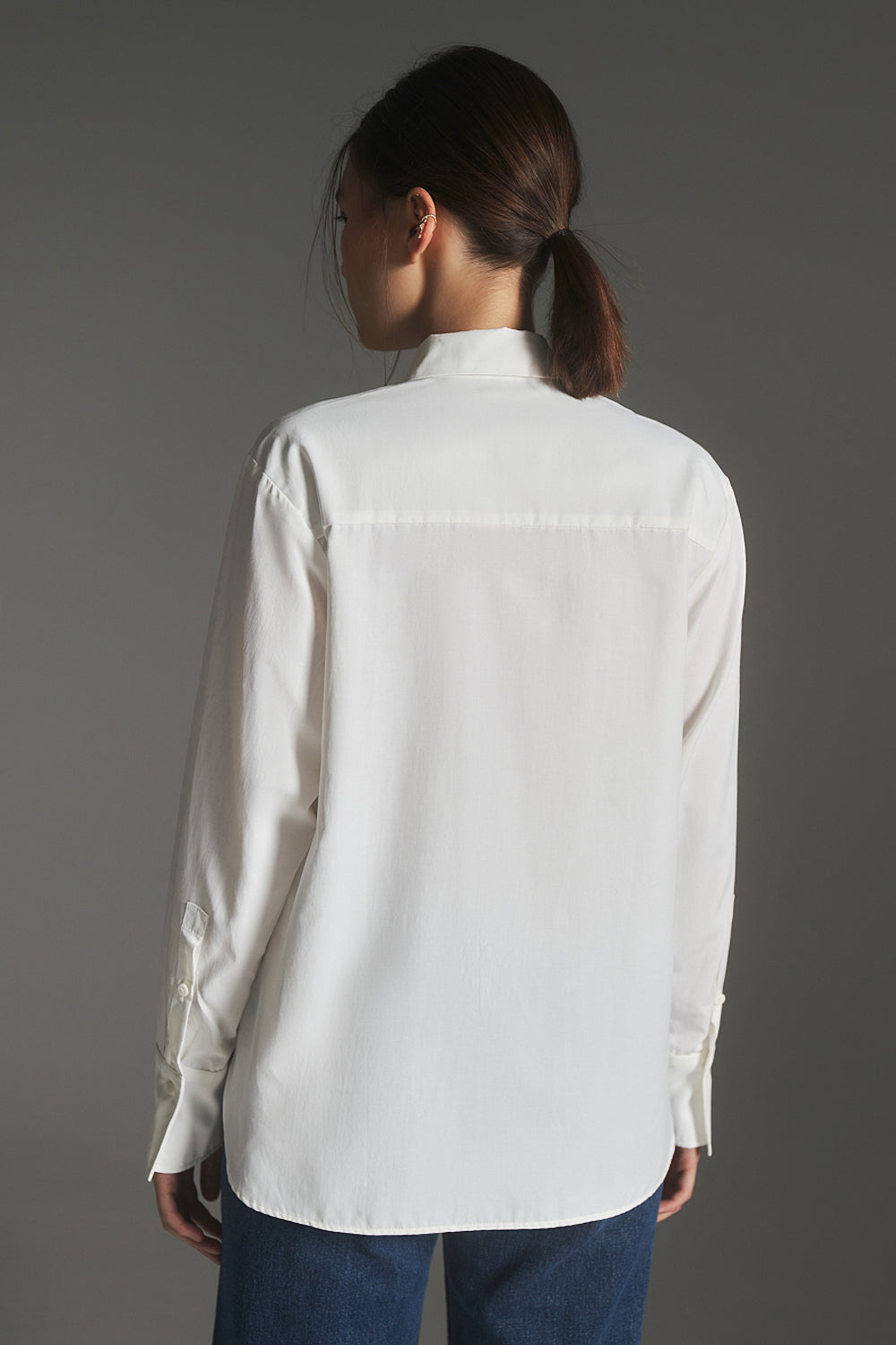 Women’s Basic Shirt in Milk White